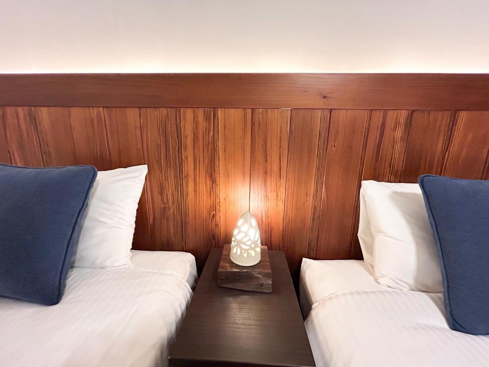 Pension Sunset Beach Nakijin Exterior foto
